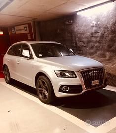 Audi Q5 2.0 Td 4 S-Line
