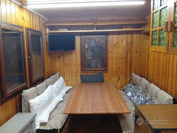 Roulotte con pre ingresso