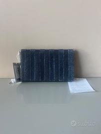 Pochette brillantinata blu e nera di Nina - nuova
