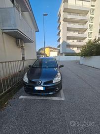 Renault Clio III 2007 (ADATTA NEOPATENTATI)