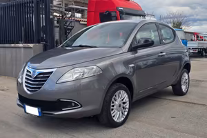 LANCIA Ypsilon 0.9 TwinAir 85 CV 5 porte Metano