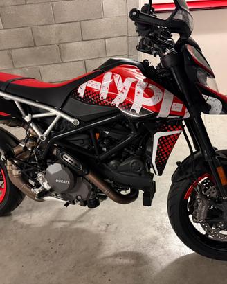 Splendida Ducati Hypermotard 950 RV