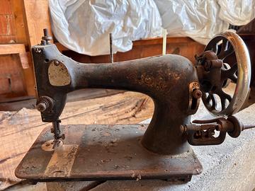 Macchine da cucire SINGER