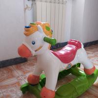 Martino il cavallo a dondolo Clementoni