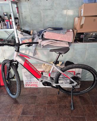 E MTB Whistle B RACE A8.1