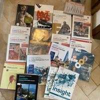 Libri scolastici superiori/ medie