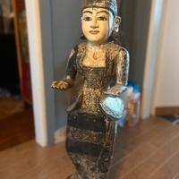 Statua in legno