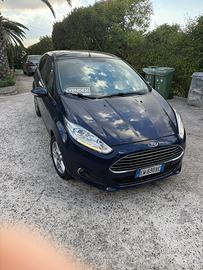 Ford fiesta 2015