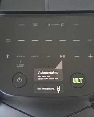 Cassa  audio in garanzia con microfoni