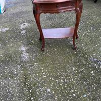 mobiletto antiquariato