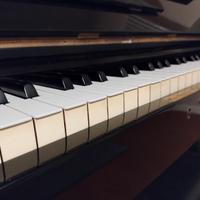 Pianoforte Yamaha U1