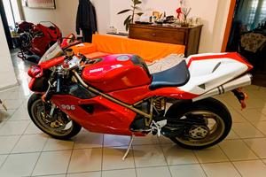 Ducati 996 prima serie 5000 km originali.