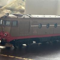 Locomotore D 341 Reggiane Castano Isabella