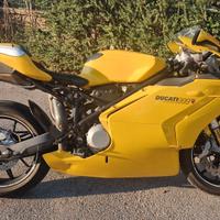 Ducati 999