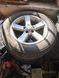 Cerchi in lega e gomme invernali 16 p. per Tiguan 