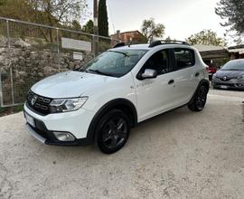 Dacia Sandero 1.5 dCi 90CV Serie Speciale Brave