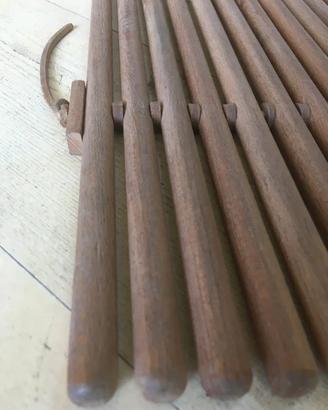 Tappeto legno liste tonde di teak e legacci cuoio