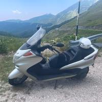 Yamaha majesty 250 ASI