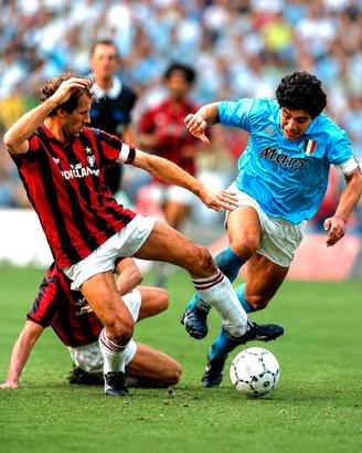 Fotografia Napoli Milan Maradona vs Baresi 