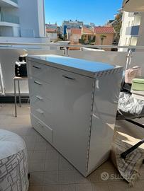 Cassettiera