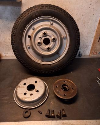 Vespa 50 N 90 prima serie 1963-64 mozzo