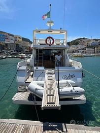 Barca Yacht GIANETTI 46 Fly