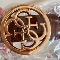 Elegante cintura marrone Guess