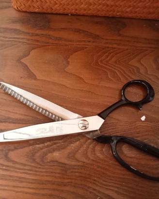 Forbice dentellata professionale 