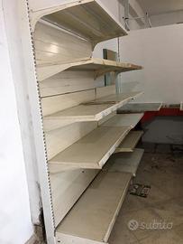scaffalatura per magazzini di supermercato o simil