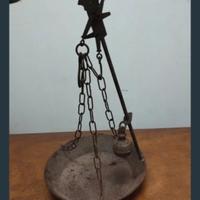 Bilanciere vintage risalente agli anni '40.