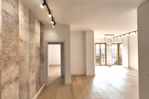 Quadrilocale ristrutturato zona Frati