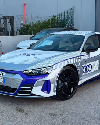Audi E-tron GT RS quattro