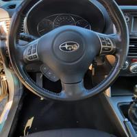 SUBARU FORESTER 2010 - VOLANTE