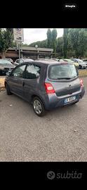 Renault  twingo