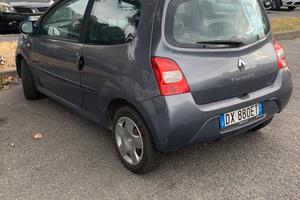 Renault  twingo