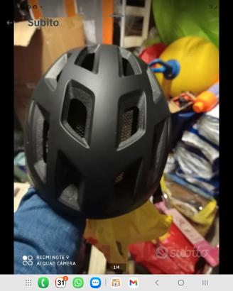 casco per bici monopattini