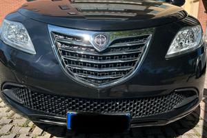 Lancia Y