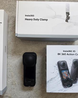 Kit Insta360 X5 8K + Accessori Moto (Selfie Stick