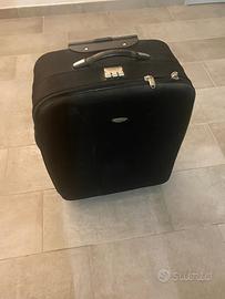 Trolley da viaggio con ruote