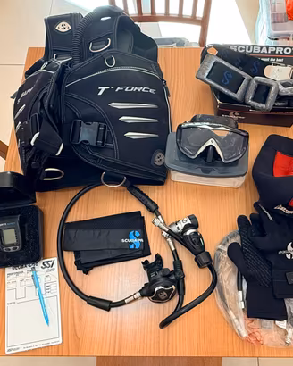 Attrezzatura completa Scubapro