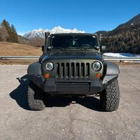 Jeep Wrangler JK Rubicon cambio manuale