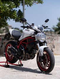 Ducati monster 797