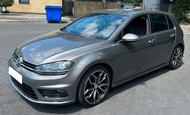 Volkswagen Golf 2.0 TDI R-Line Highline DSG Euro6