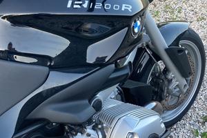 BMW r1200r