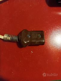 presa vintage per ferro da stiro