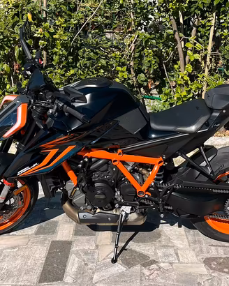 Ktm 1290 Super duke r 2022