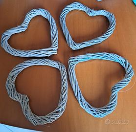 4 cuori grandi di rami intrecciati