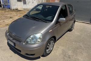 Toyota Yaris 1.4 tdi D-4D cat 5 porte