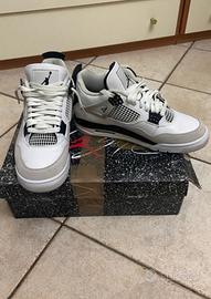 Air Jordan 4 military black