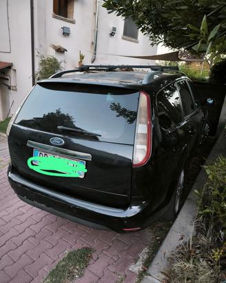 Ford Focus station wagon